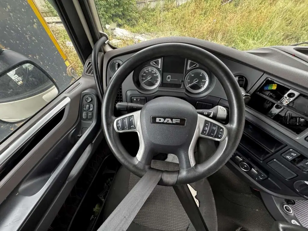 DAF XF 4x2 Седельный тягач, фото 5