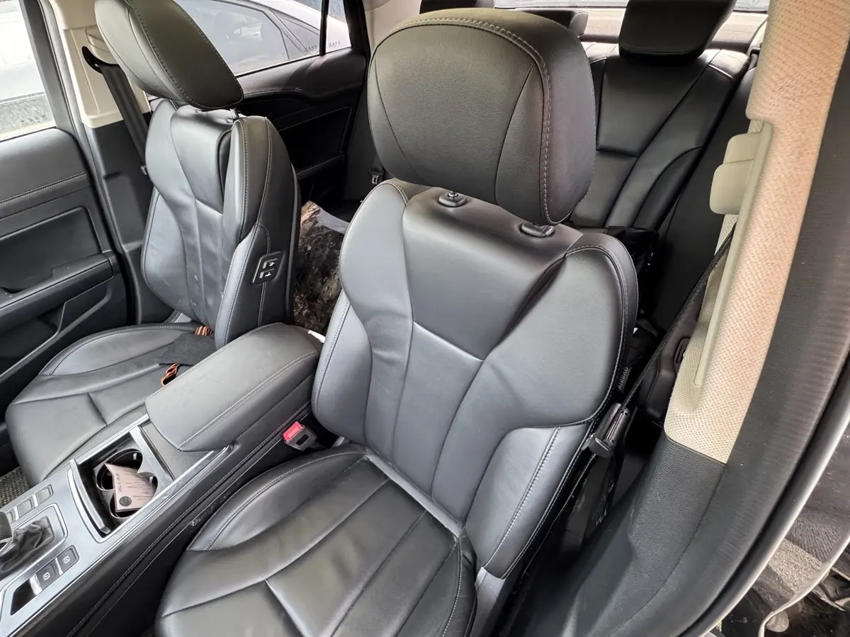 Hongqi H5, фото 5