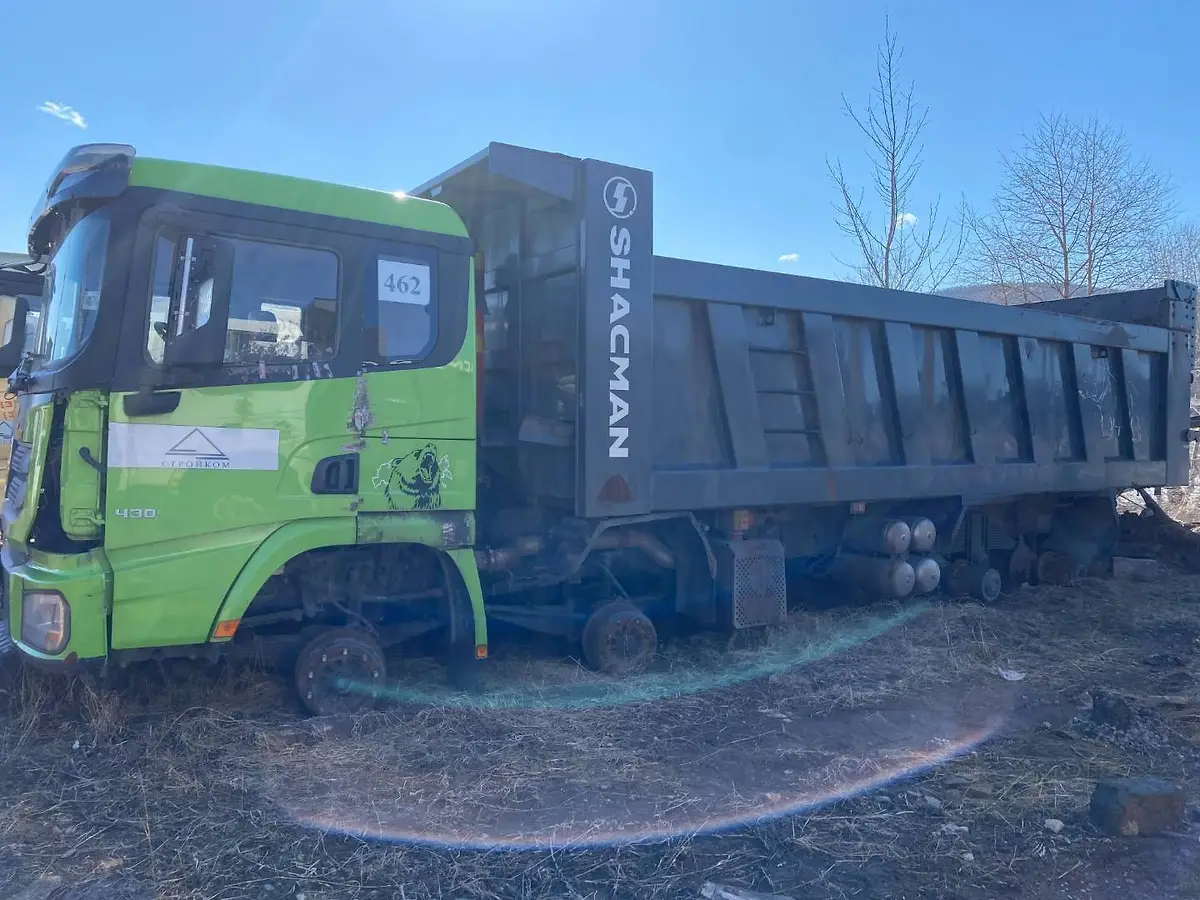 Shacman SX* 8x4 Самосвал, фото 4