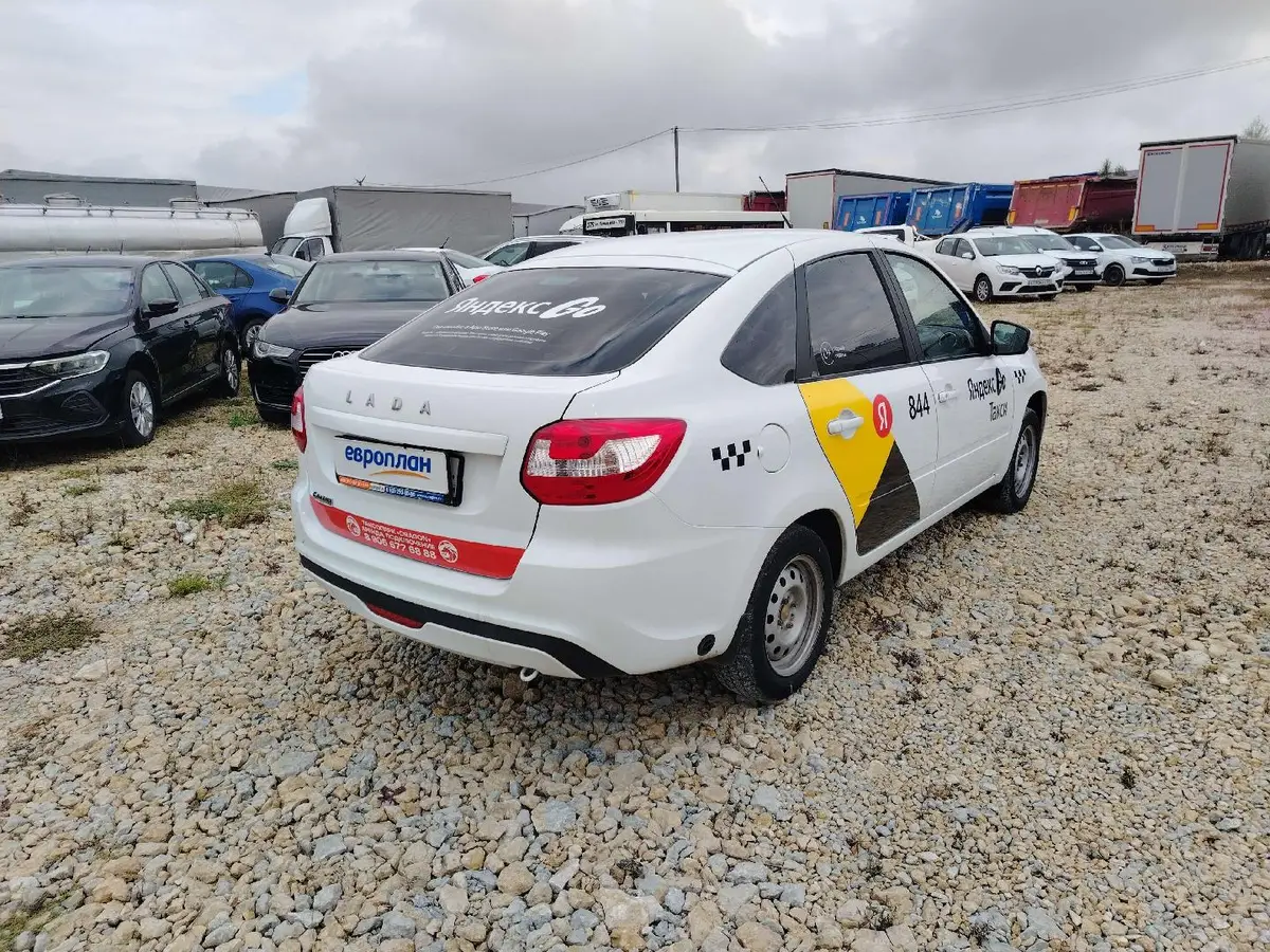 LADA Granta лифтбек, фото 3