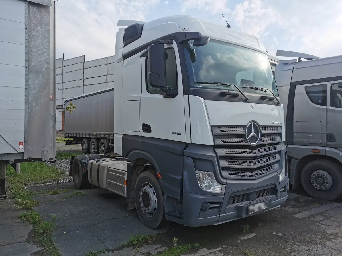 Mercedes-Benz Actros 4x2 Седельный тягач, фото 2