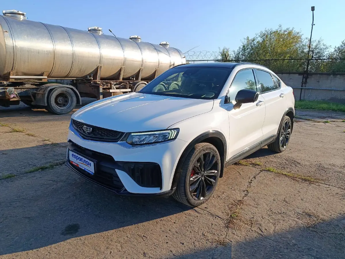 Geely Tugella Флагшип Спорт 2.0Т 238 л.с. АТ полный привод, фото 2