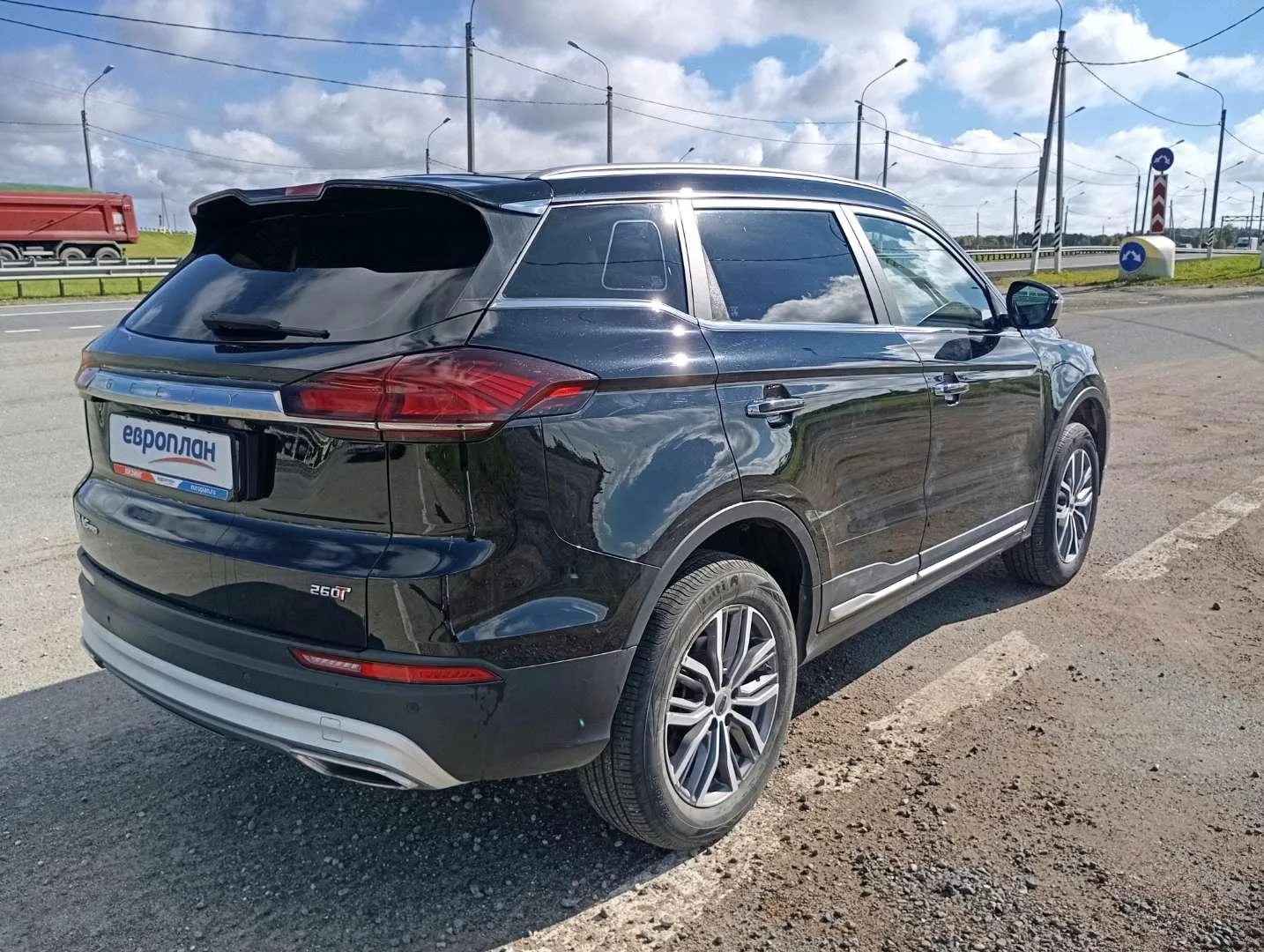 Geely Atlas Pro, фото 3