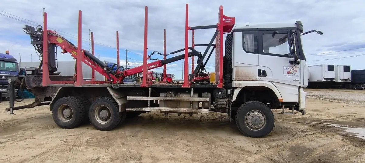 Shacman SX* 6x6 Сортиментовоз с КМУ, фото 4