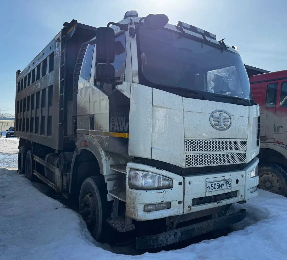 FAW J6* 6x4 Самосвал, фото 2