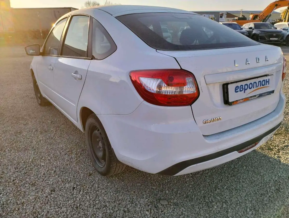 LADA Granta лифтбек, фото 4