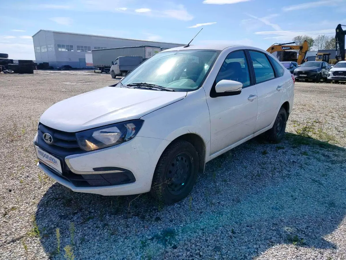 LADA Granta лифтбек, фото 2