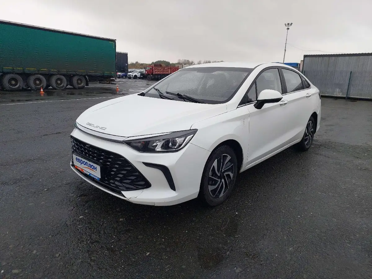 BAIC Ю5 Плюс (U5 Plus), фото 2