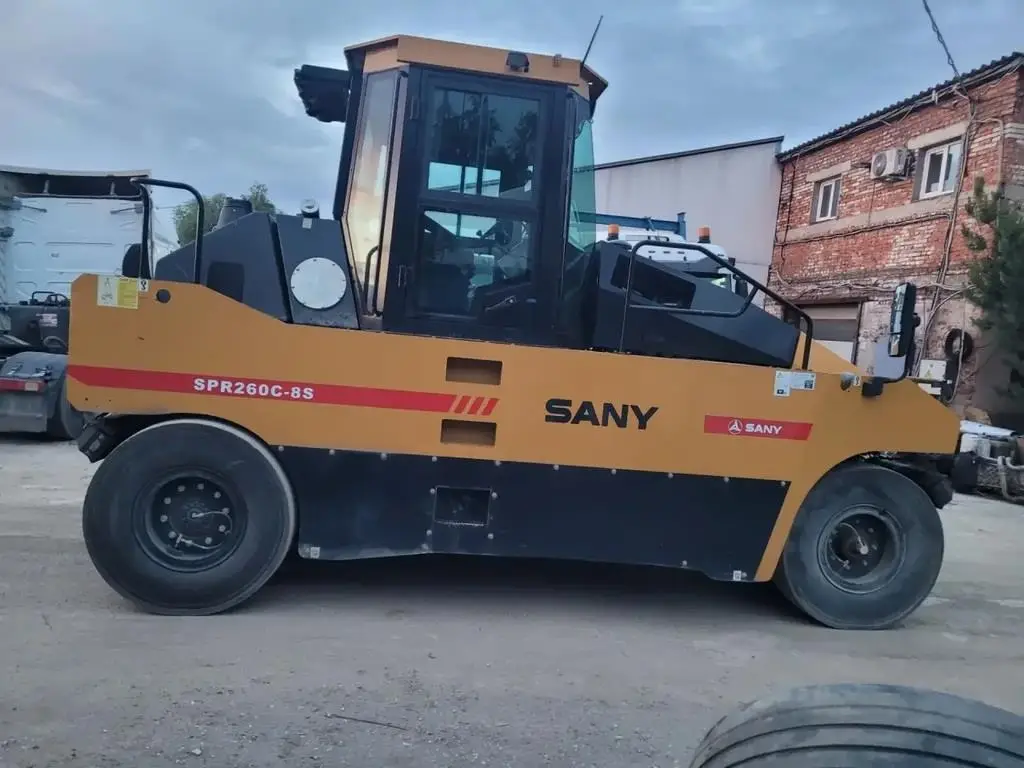 SANY Пневмоколесный каток, фото 5