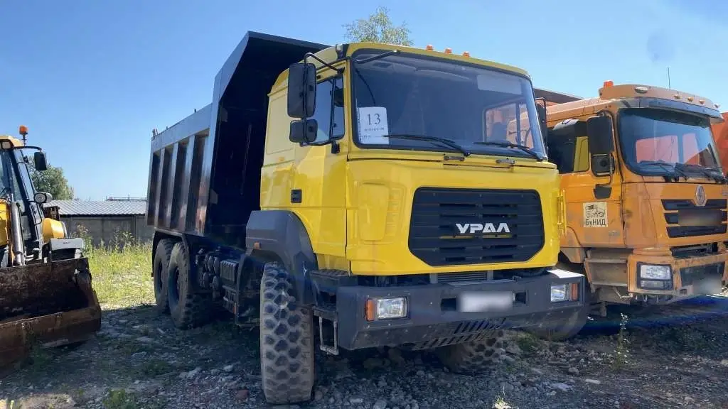 СПЕЦМАШ SM02* на шасси Ural 6370 6x6 Самосвал, фото 2