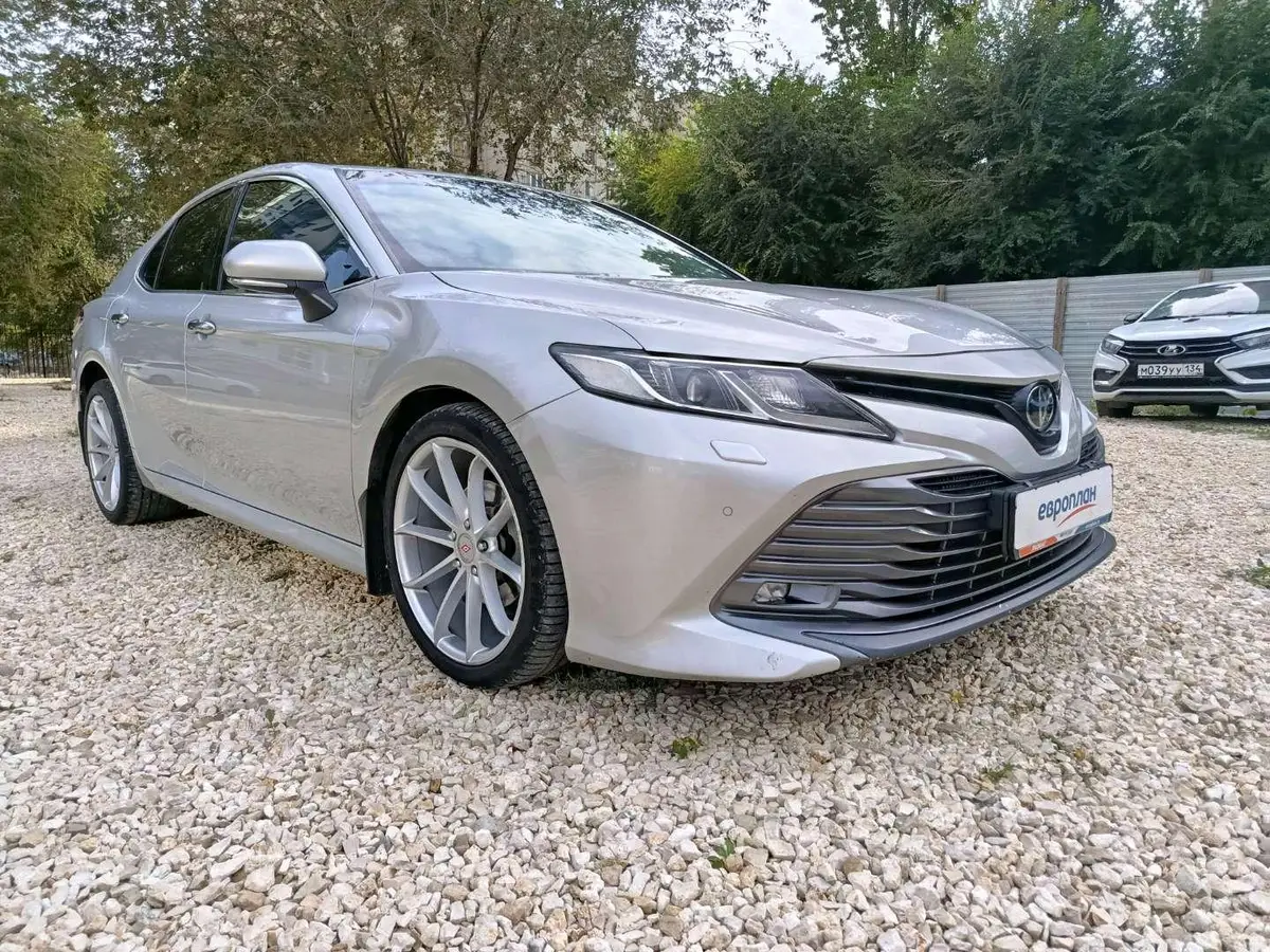 Toyota Camry 2.5 Elegance Safety auto, фото 2
