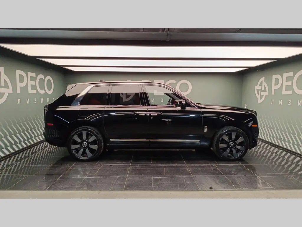 Rolls-Royce CULLINAN, фото 3