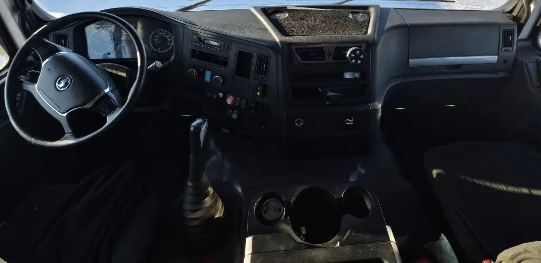 Shacman SX* 8x4 Самосвал, фото 5