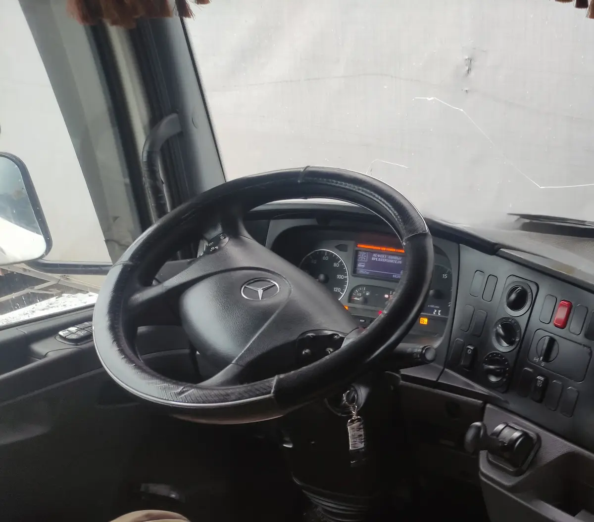 Mercedes-Benz Axor 4x2 Седельный тягач, фото 5