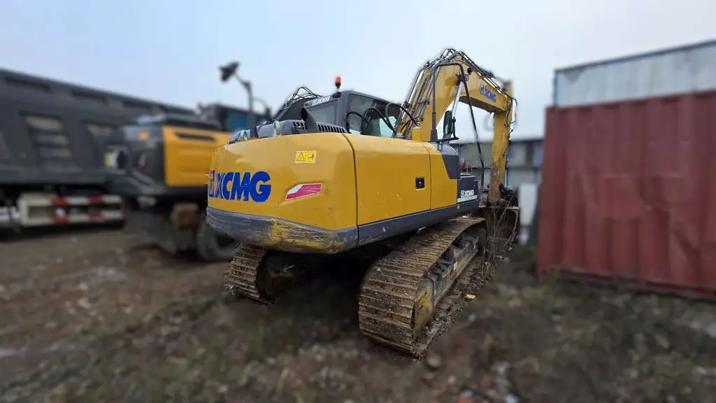 XCMG XE180* Экскаватор, фото 2