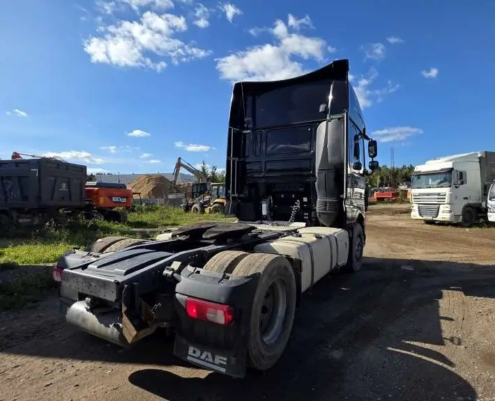 DAF XF 4x2 Седельный тягач, фото 3