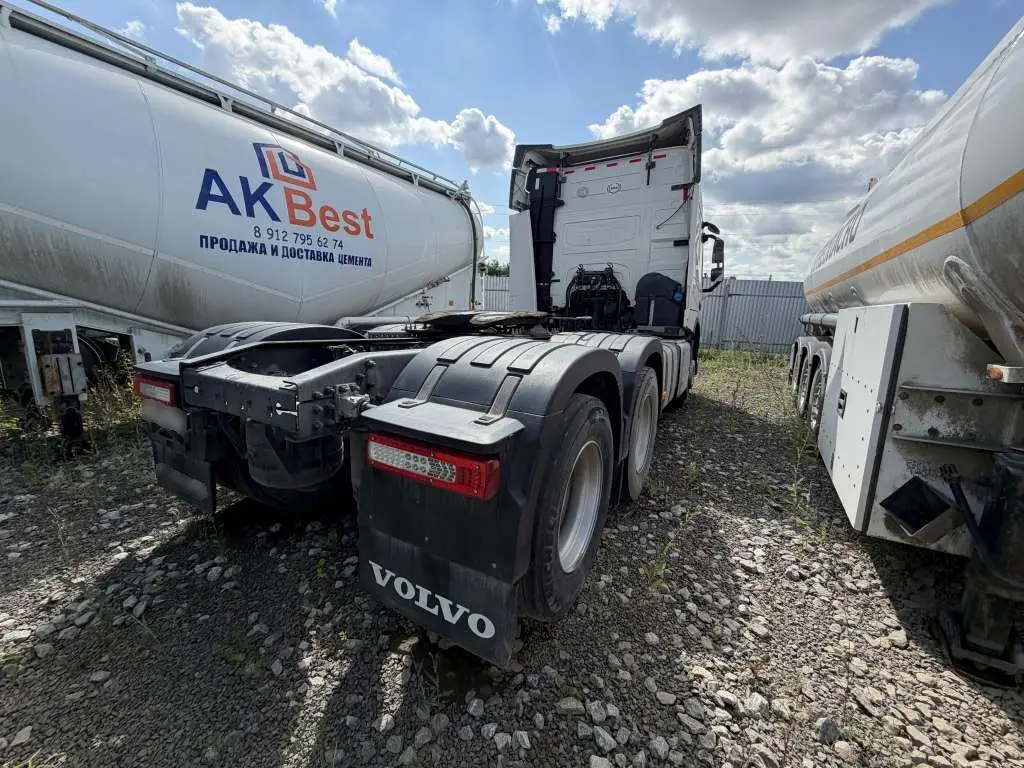 Volvo FM 6x2 Седельный тягач, фото 3