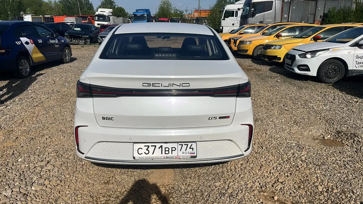 BAIC Ю5 Плюс (U5 Plus) Люкс 1.5 Вариатор, фото 5