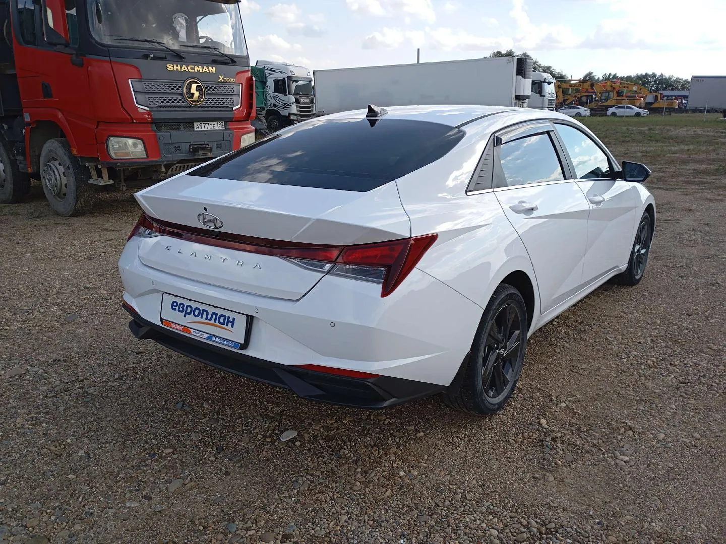 Hyundai Elantra Актив 1.6 АТ, фото 3
