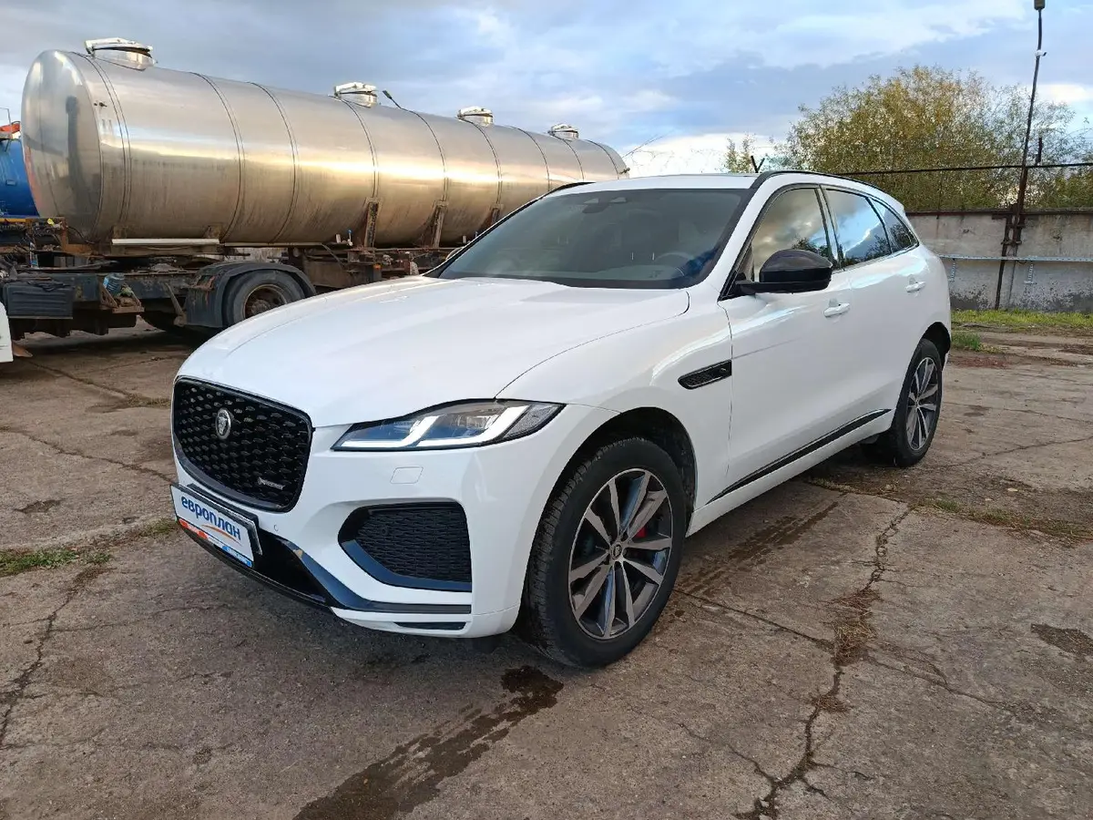 Jaguar F-Pace, фото 2
