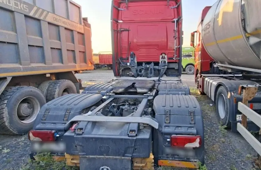 Scania S 6x2 Седельный тягач, фото 3