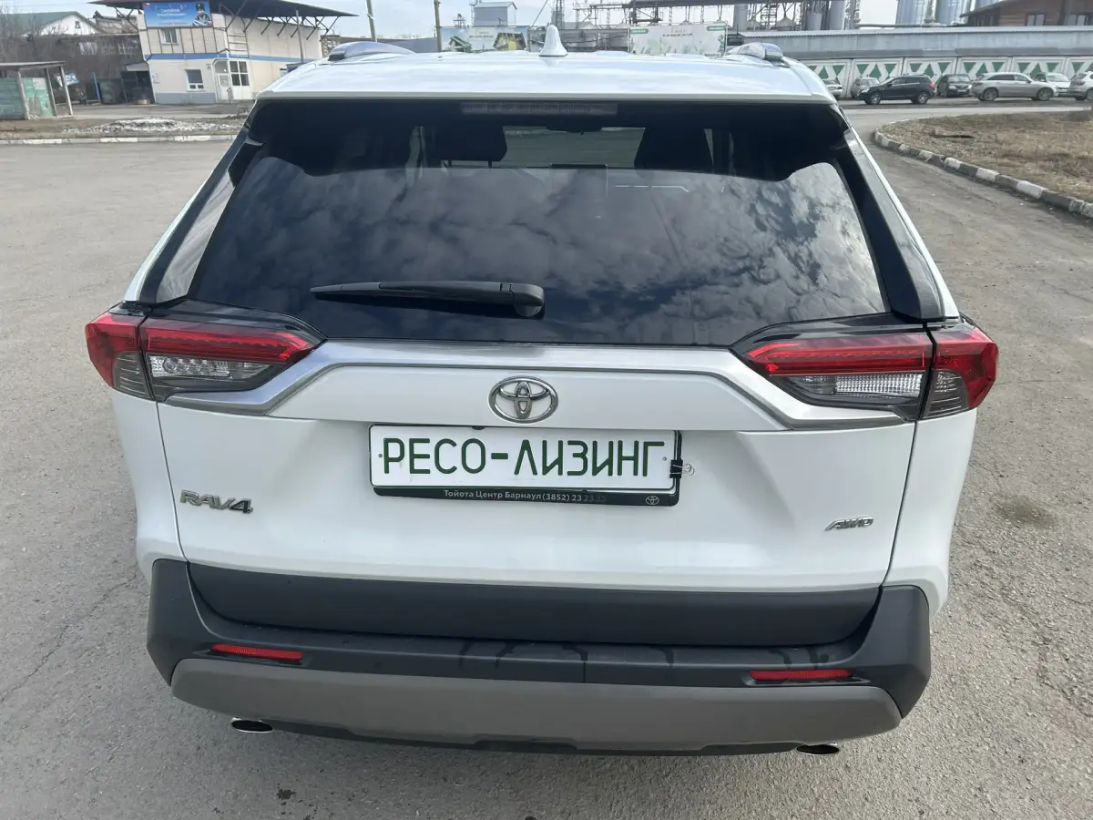 Toyota RAV4, фото 3