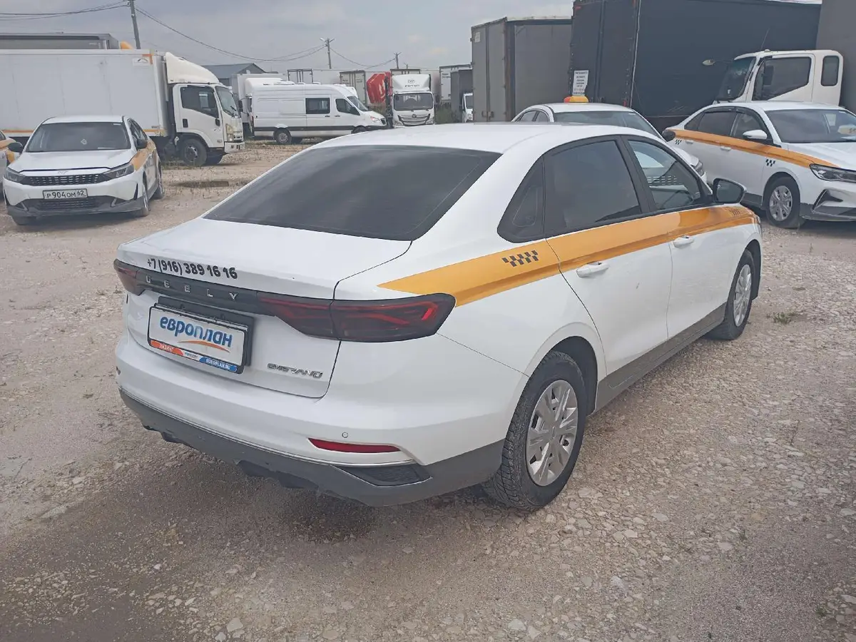 Geely Emgrand, фото 3