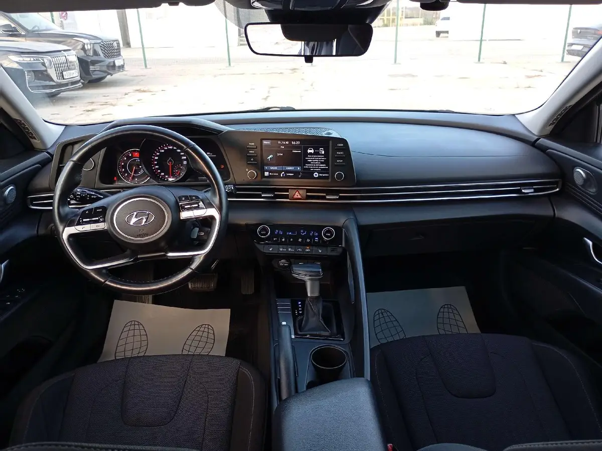 Hyundai Elantra Актив 1.6 АТ, фото 5