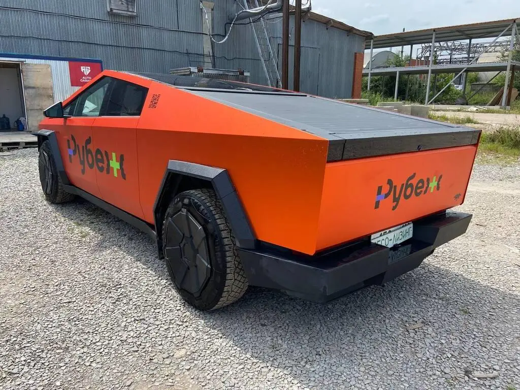 Tesla Cybertruck, фото 3
