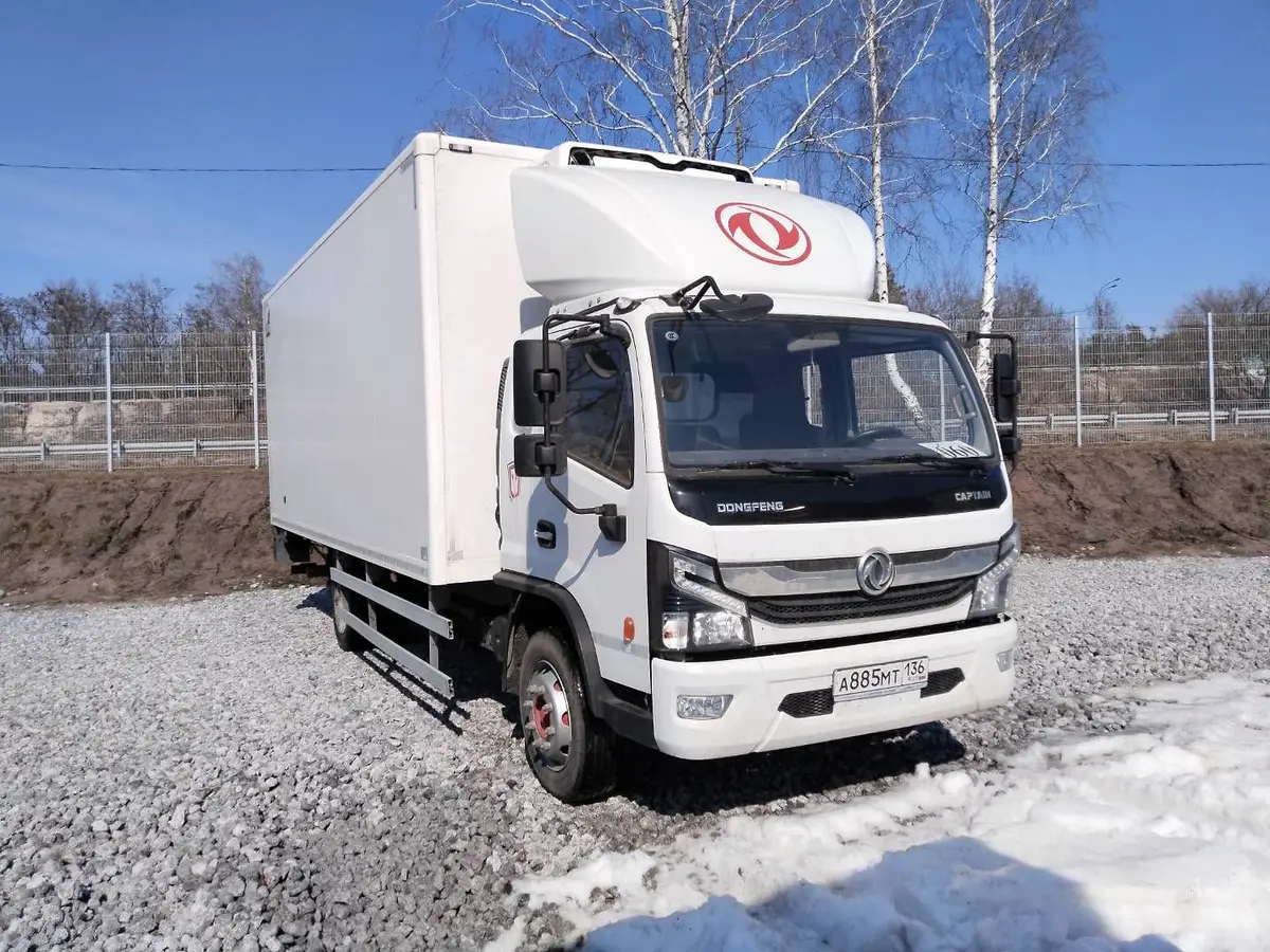 DONGFENG C120 рефрижератор с гидробортом, фото 2