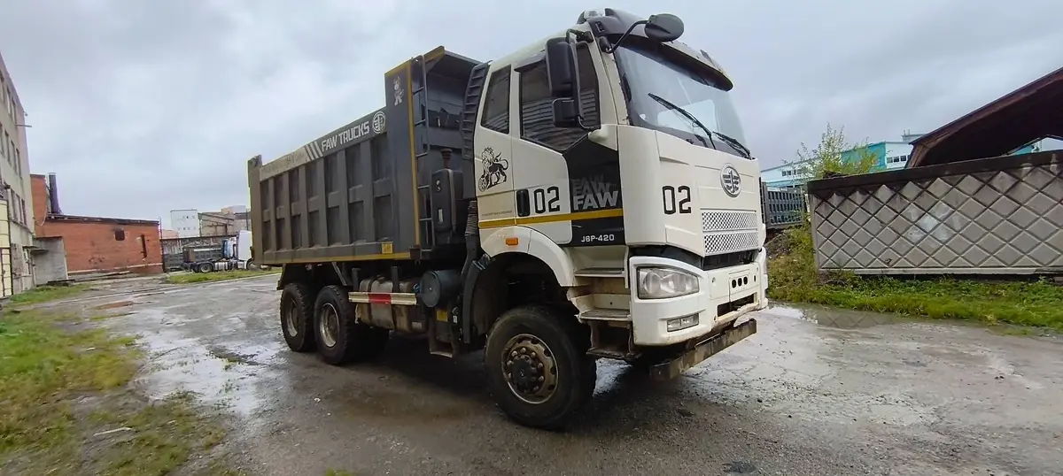 FAW J6 6x6 Самосвал, фото 2