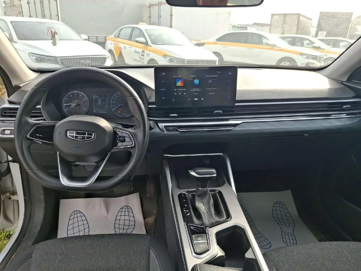 Geely Emgrand, фото 5