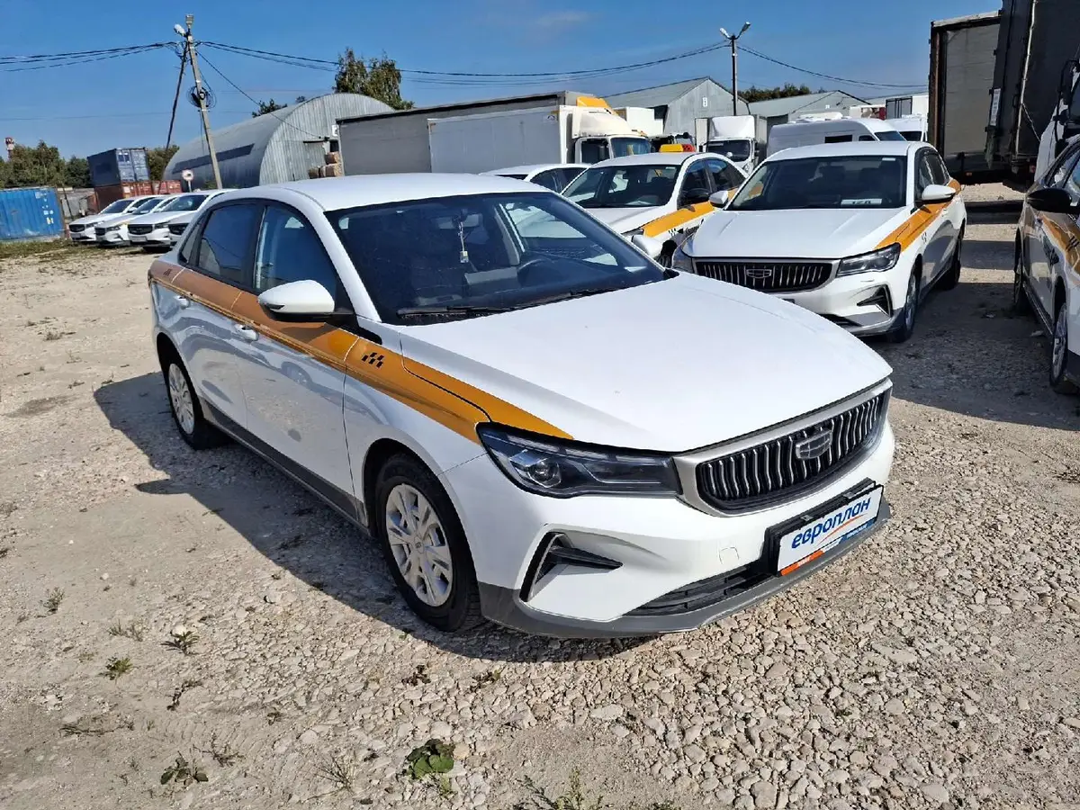 Geely Emgrand, фото 2