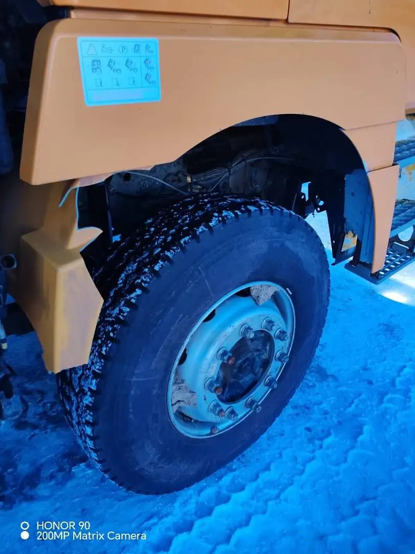Shacman SX* 6x4 Самосвал, фото 3