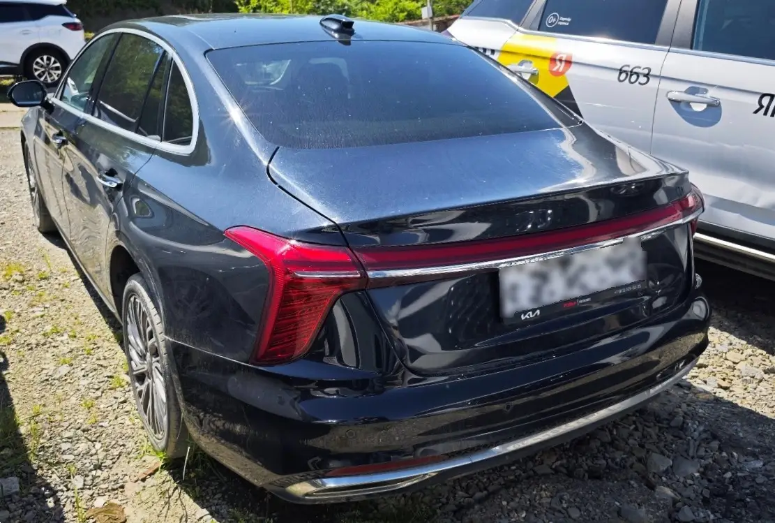 Hongqi H5, фото 4