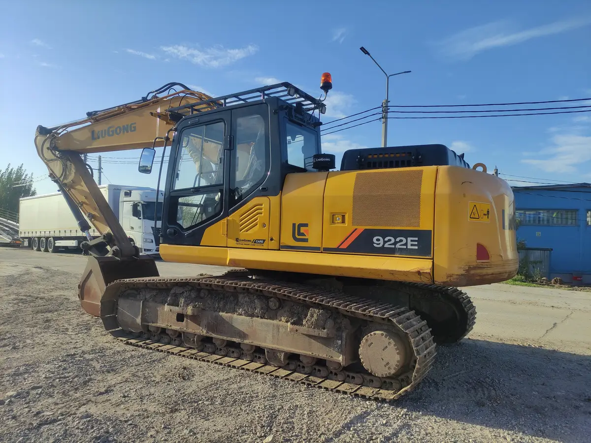 LiuGong CLG922 Экскаватор, фото 4