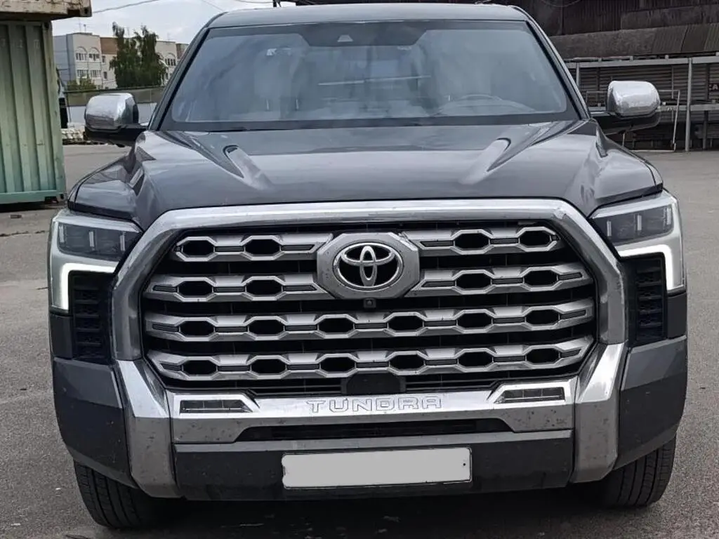 Toyota TUNDRA, фото 2