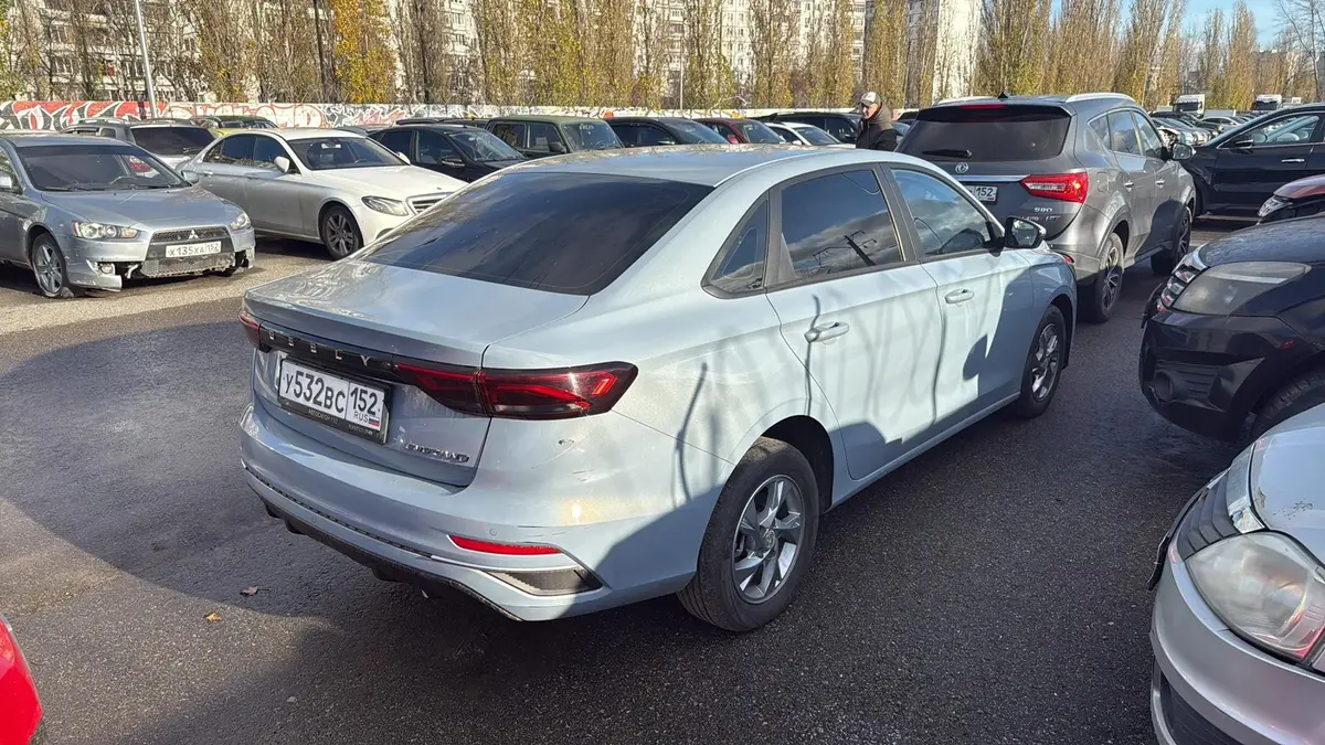 Geely Emgrand Люкс 1.5 АТ, фото 3