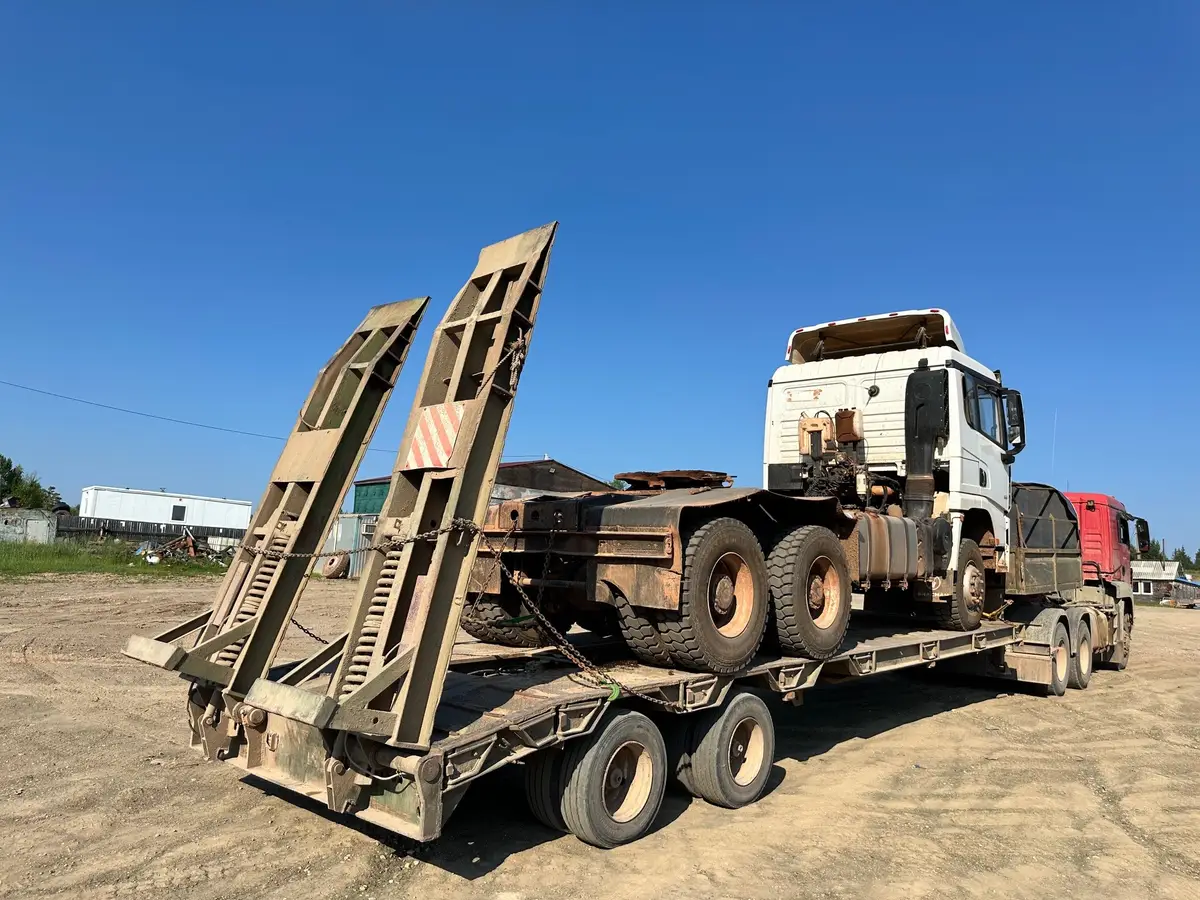 Shacman SX* 6x6 Седельный тягач, фото 3