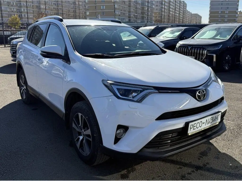 Toyota RAV4, фото 2