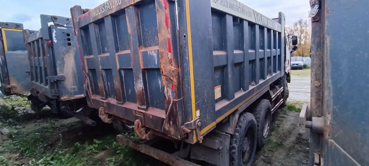 FAW J6* 6x6 Самосвал, фото 3