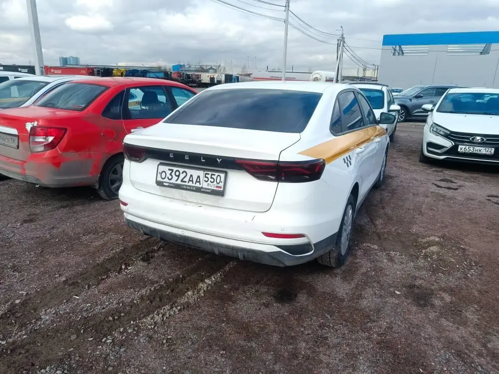 Geely Emgrand Комфорт 1.5 АТ, фото 3