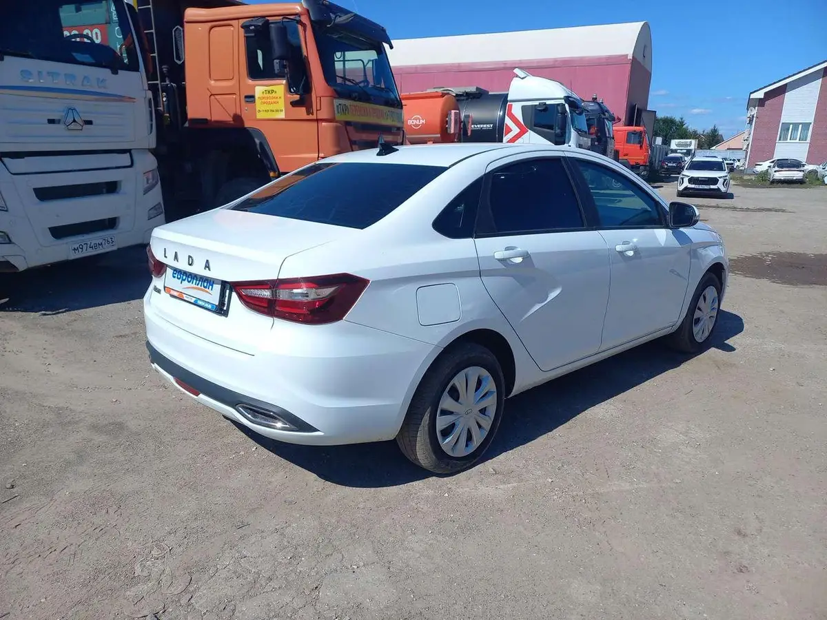 LADA Vesta седан, фото 3