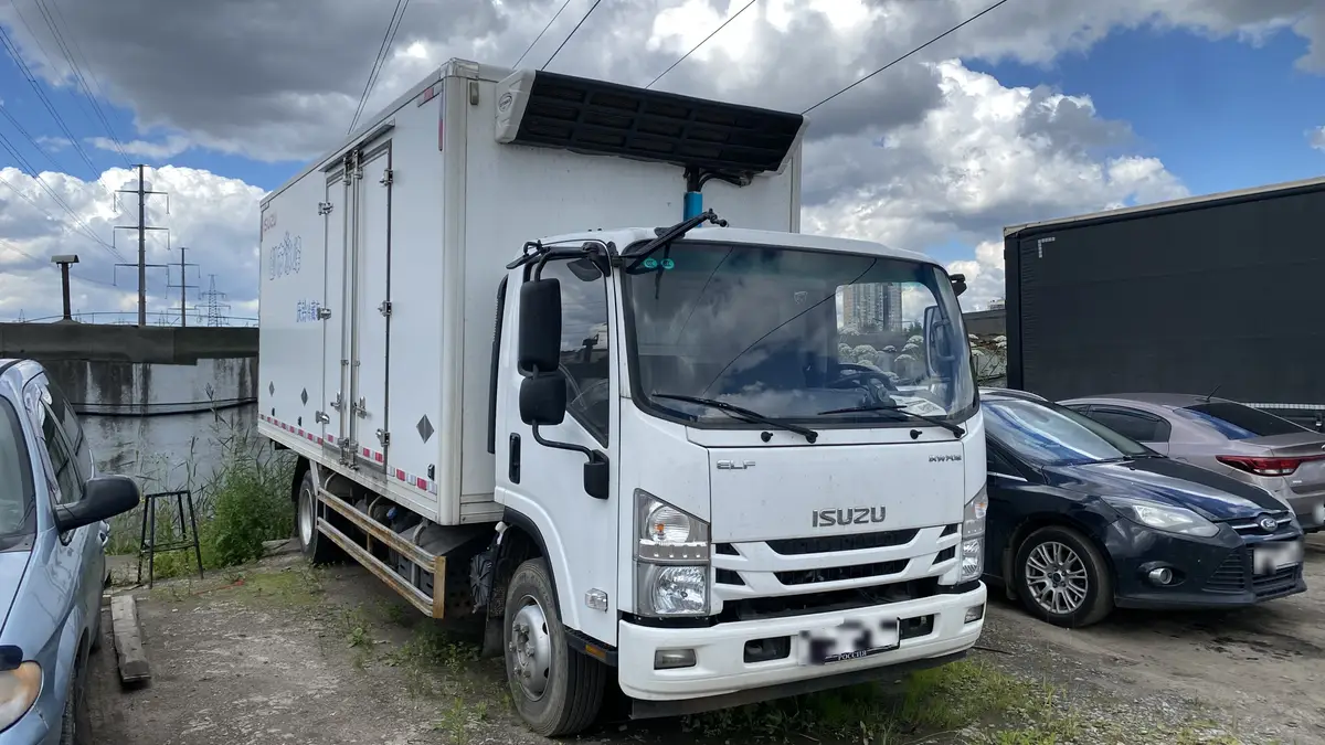 ISUZU ELF 10.5 4x2 Изотермический/рефрижератор, фото 2