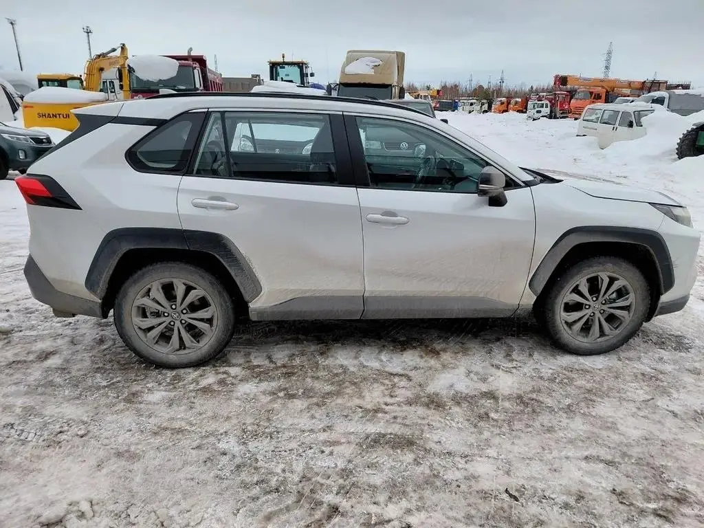 Toyota RAV4, фото 4