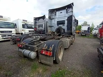 FAW J7 4x2 Седельный тягач, фото 5