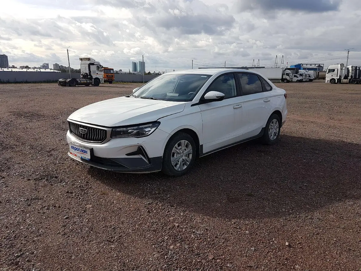 Geely Emgrand, фото 2