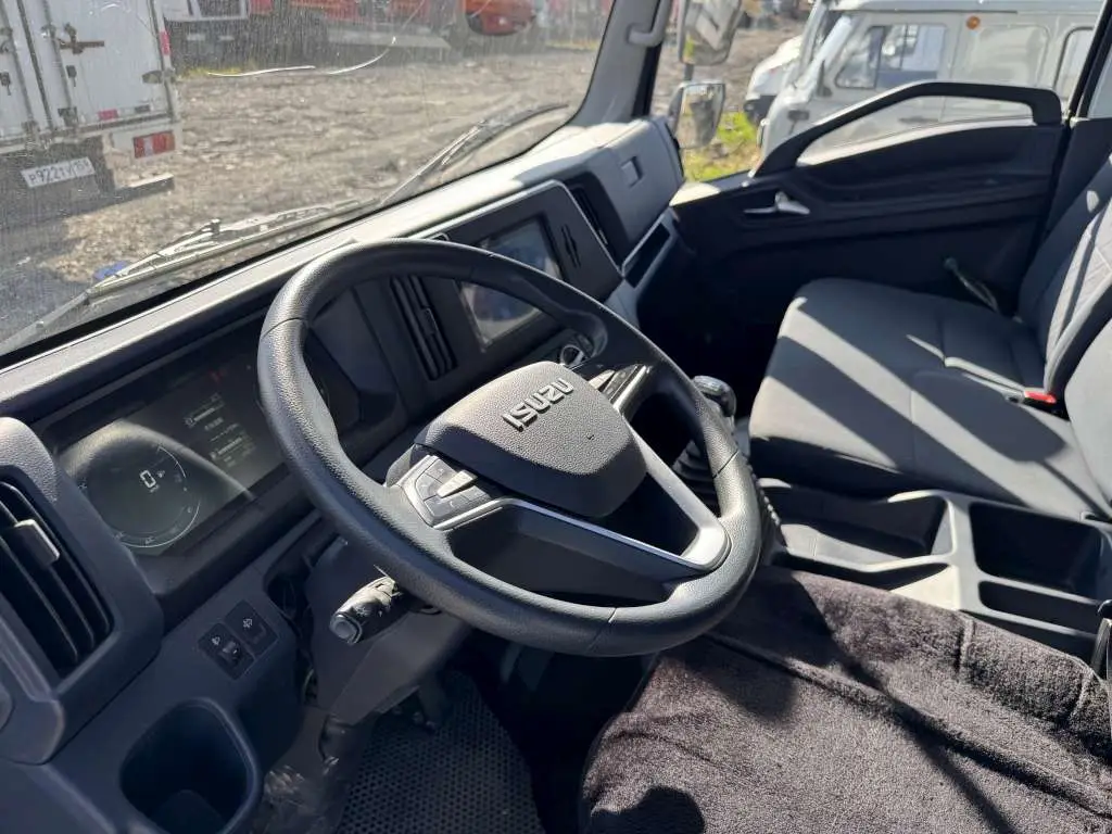 ISUZU ELF 4.5 (EC7) 4x2 Изотермический/рефрижератор, фото 5