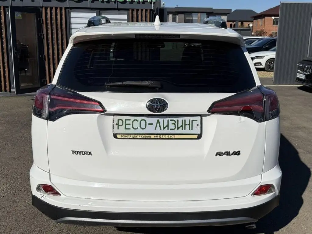 Toyota RAV4, фото 5