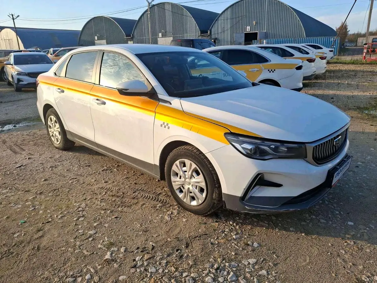Geely Emgrand, фото 2